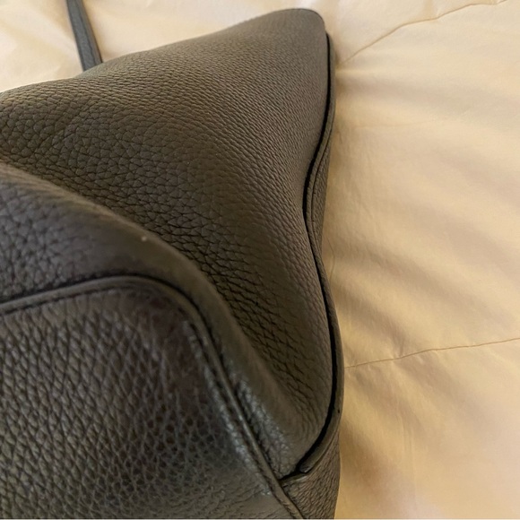 Tory Burch black pebbled leather shopper - Picture 8 of 13